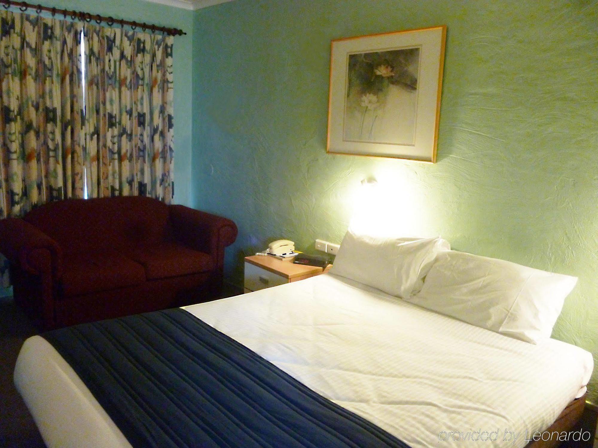 Coachman's Motel